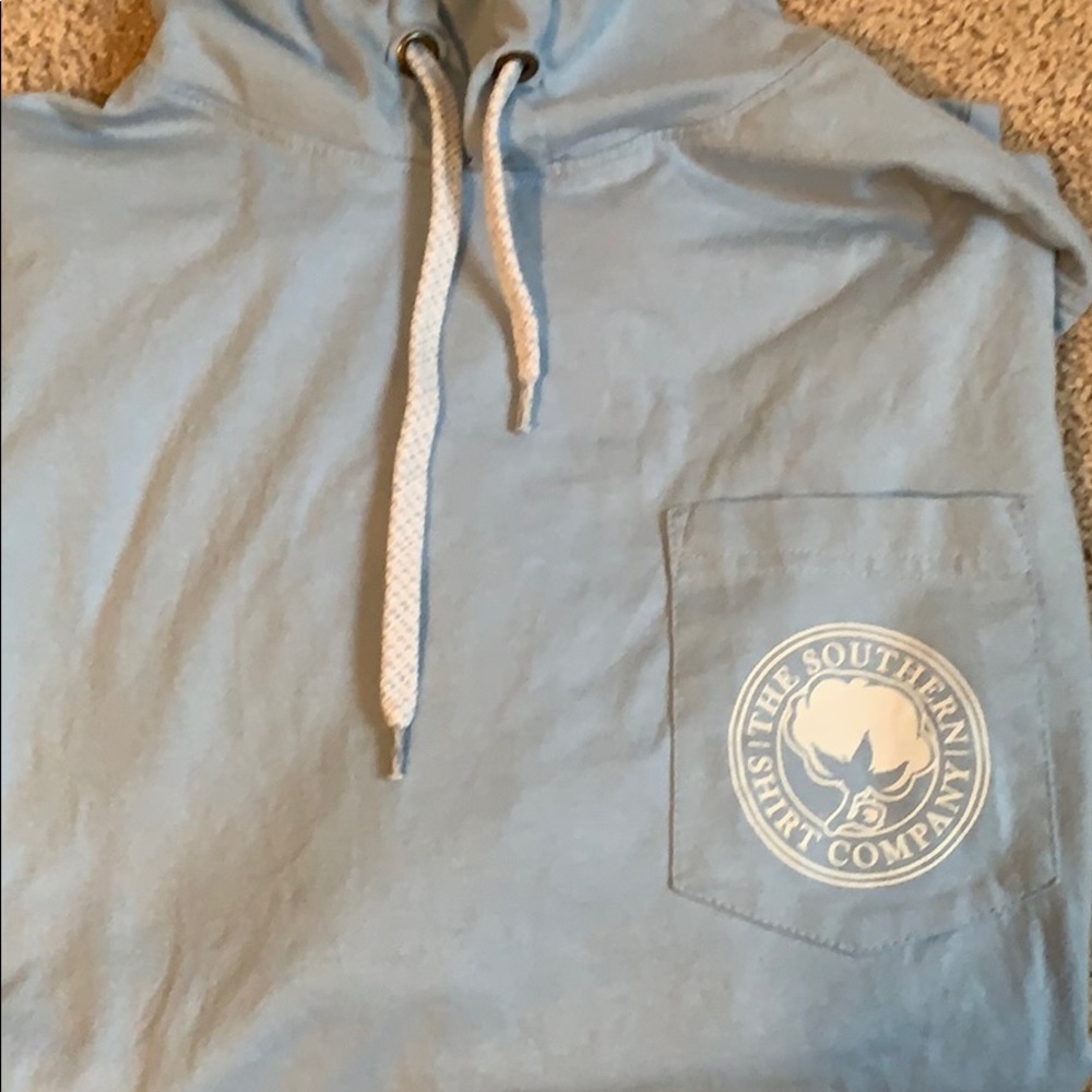 Long sleeve hooded tee